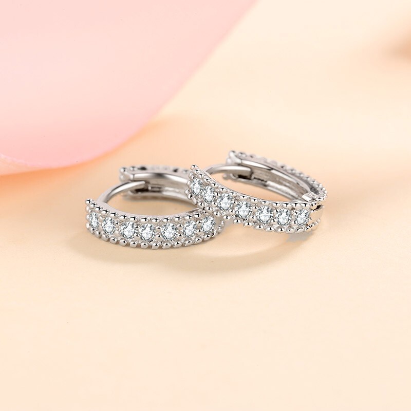 Women’s 925 Sterling Silver 0.14Ct VVS1 Moissanite Round Huggie Hoop Earrings
