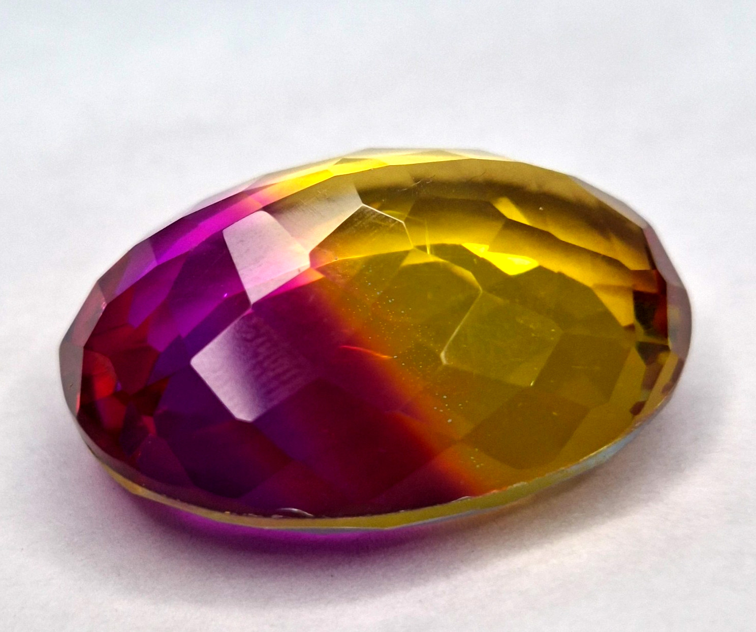 Bi-Colour Tourmaline Oval Cut 98-100 Ct Natural Certified Loose Gemstone GB092