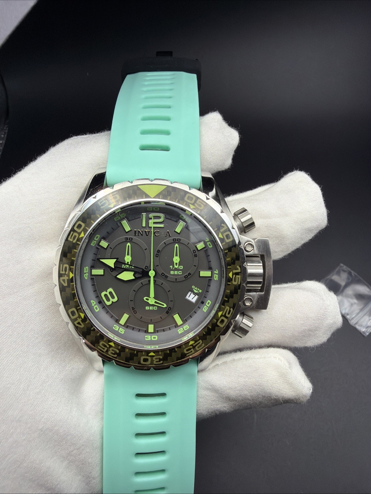 Invicta Corduba Collection Model 12451 Carbon Fiber Dial (read)