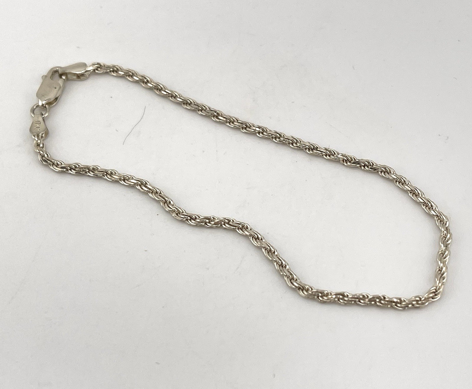 ITALIAN 925 Sterling Silver 9” rope Bracelet. Weight 5 Grams lobster Clasp
