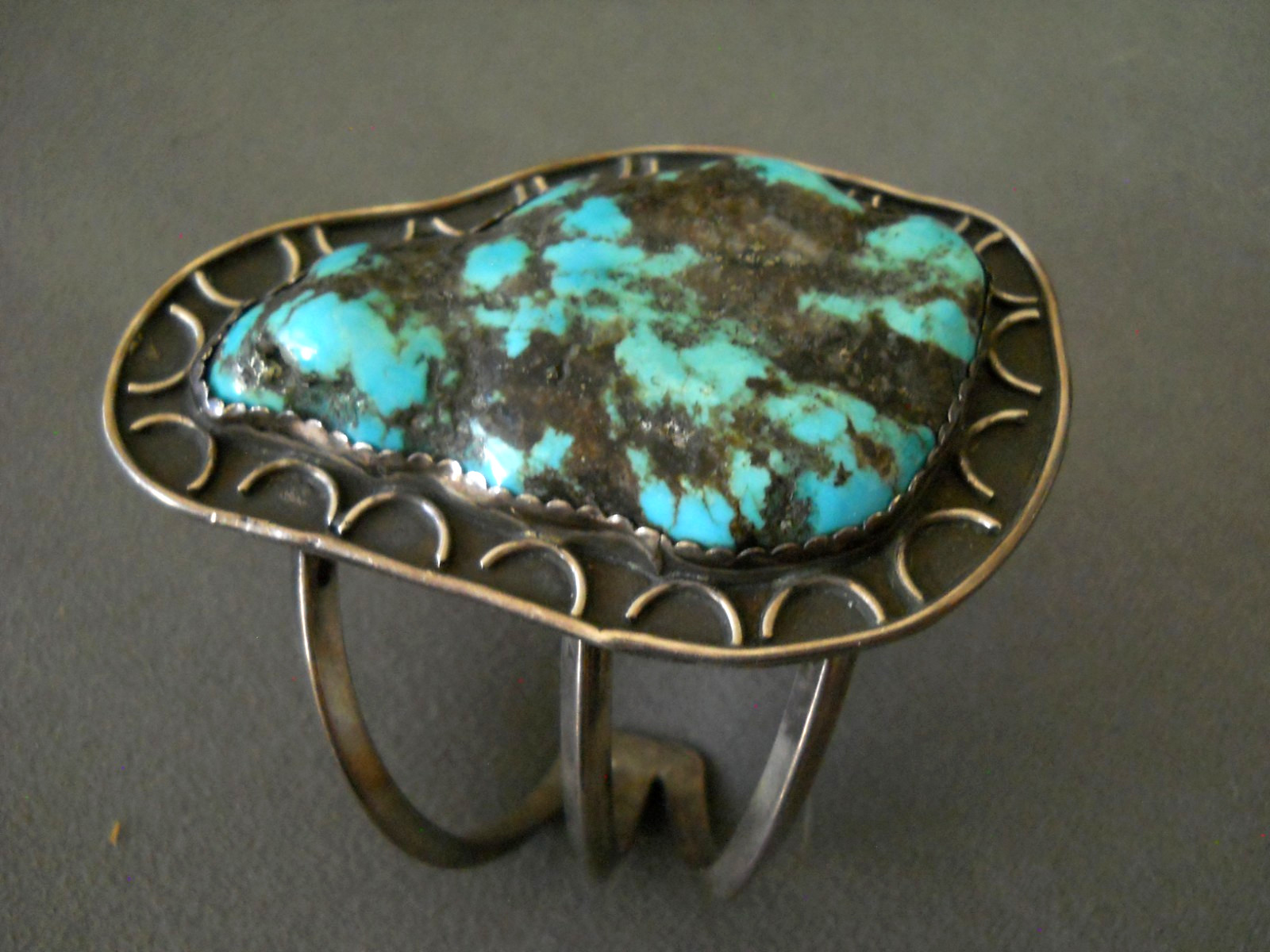 Native American Navajo Rich Blue Turquoise Nugget Sterling Silver Cuff Bracelet