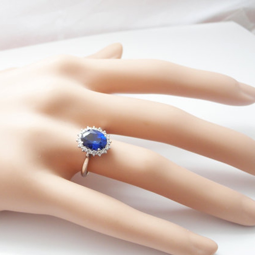3.94 Ct Natural Oval Shape Sapphire Diamond Ring 925 Sterling Silver