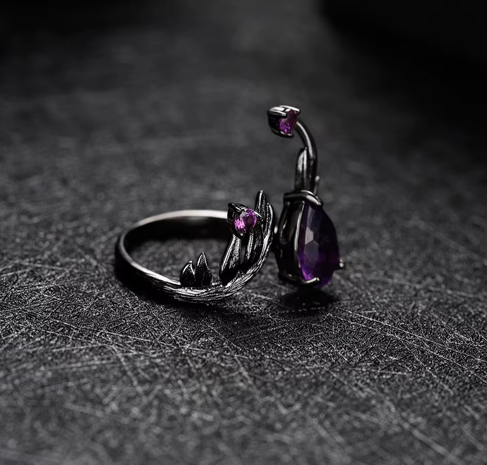 1.43Ct Natural Pear Amethyst Gemstone Handmade Bird Feather 925 Silver Ring