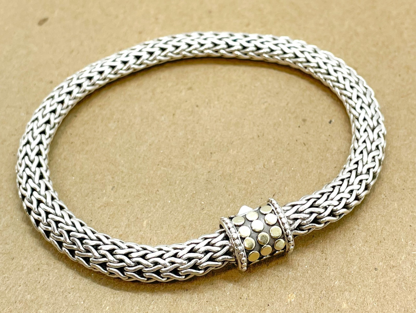 John Hardy Classic Wheat 5mm Silver Bracelet with 18K Gold Dot Clasp 7.75″