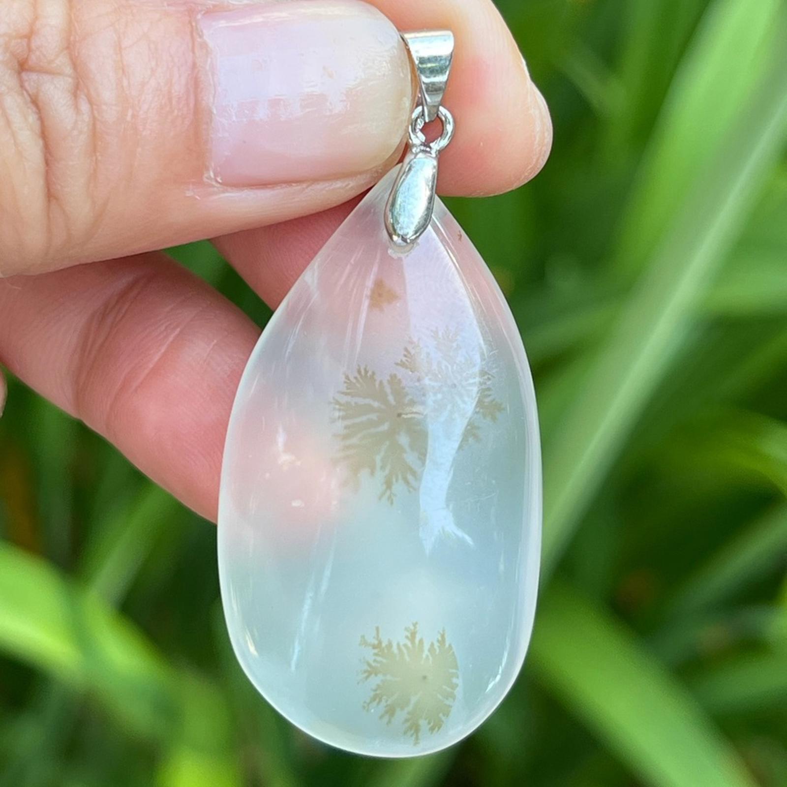 Sterling silver clear dendritic flower agate pendant