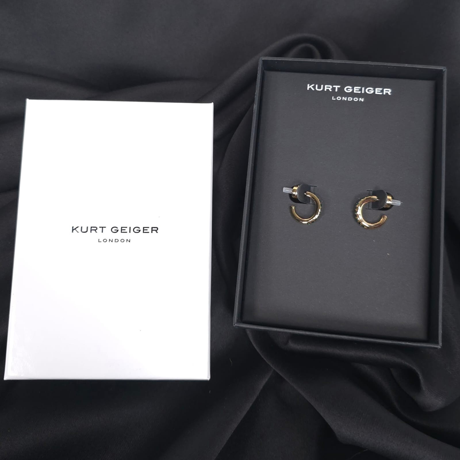 KURT GEIGER Women’s New Earrings Green Crystal Hoop Gold Tone 12.7 mm