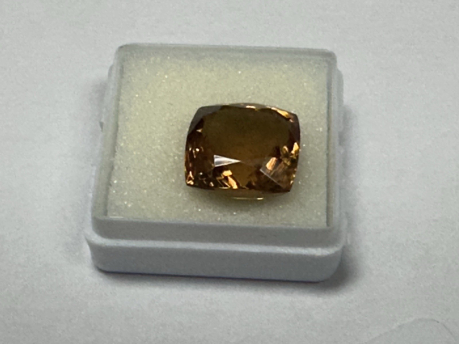 Natural Color-Change Zultanite 15.60Ct Cushion CERTIFIED Stunning Loose Gemstone