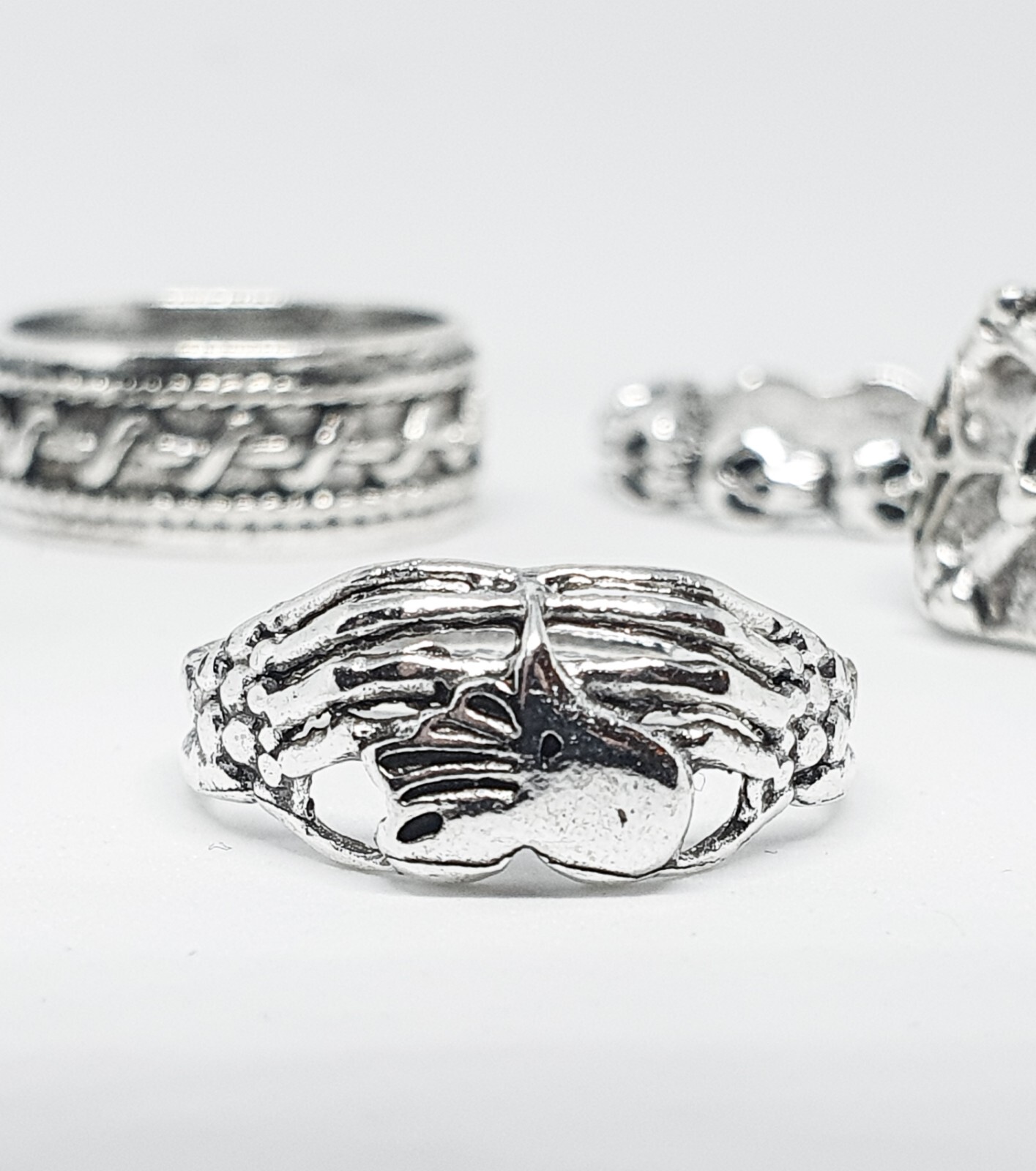 Silver Hands Ring Goth Emo Punk Halloween Vampire Size 7 (N 1/2)