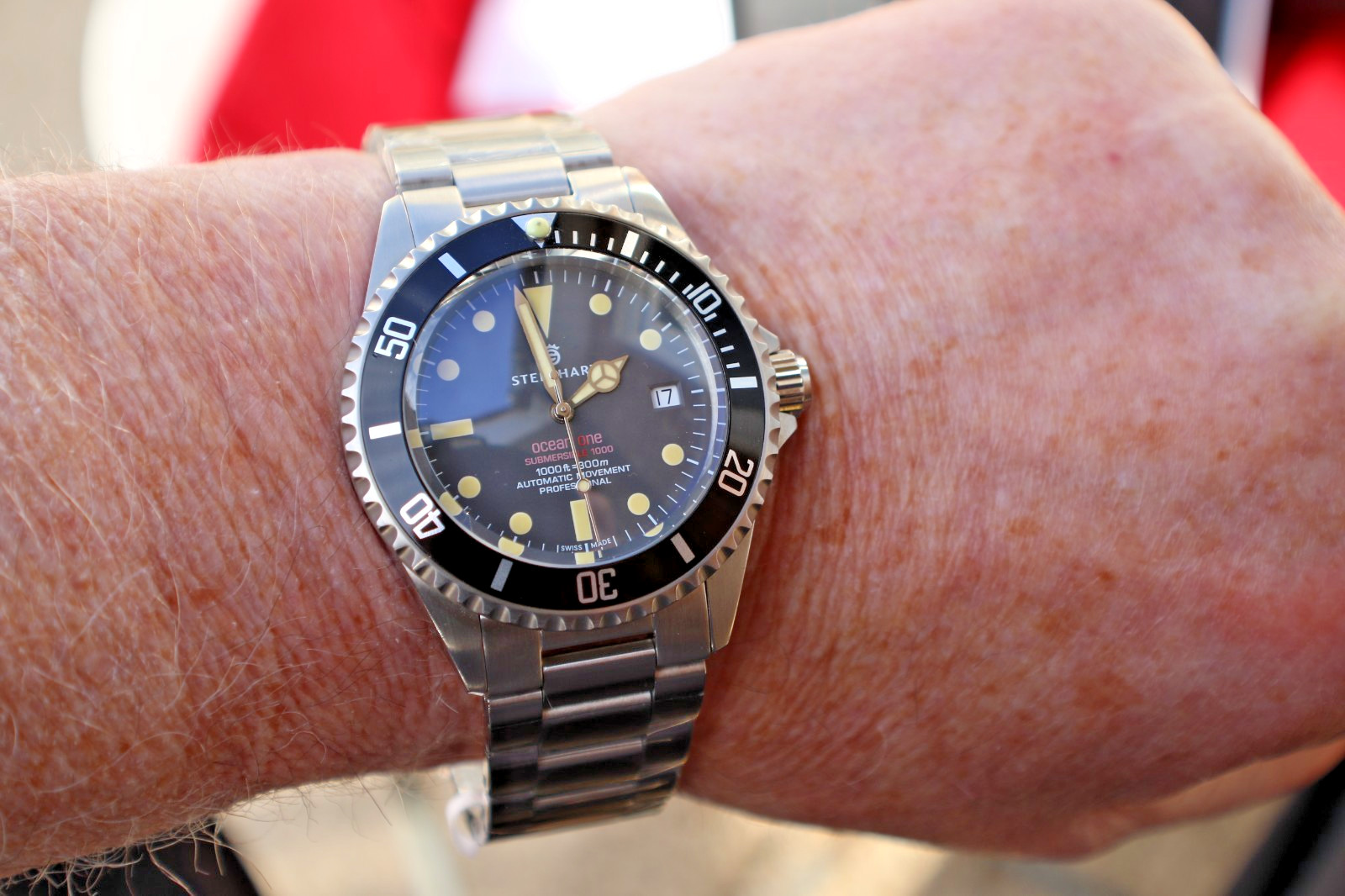 Steinhart Ocean One Premium 42mm. Boxes, Papers, Tags , A1 Condition.NOS