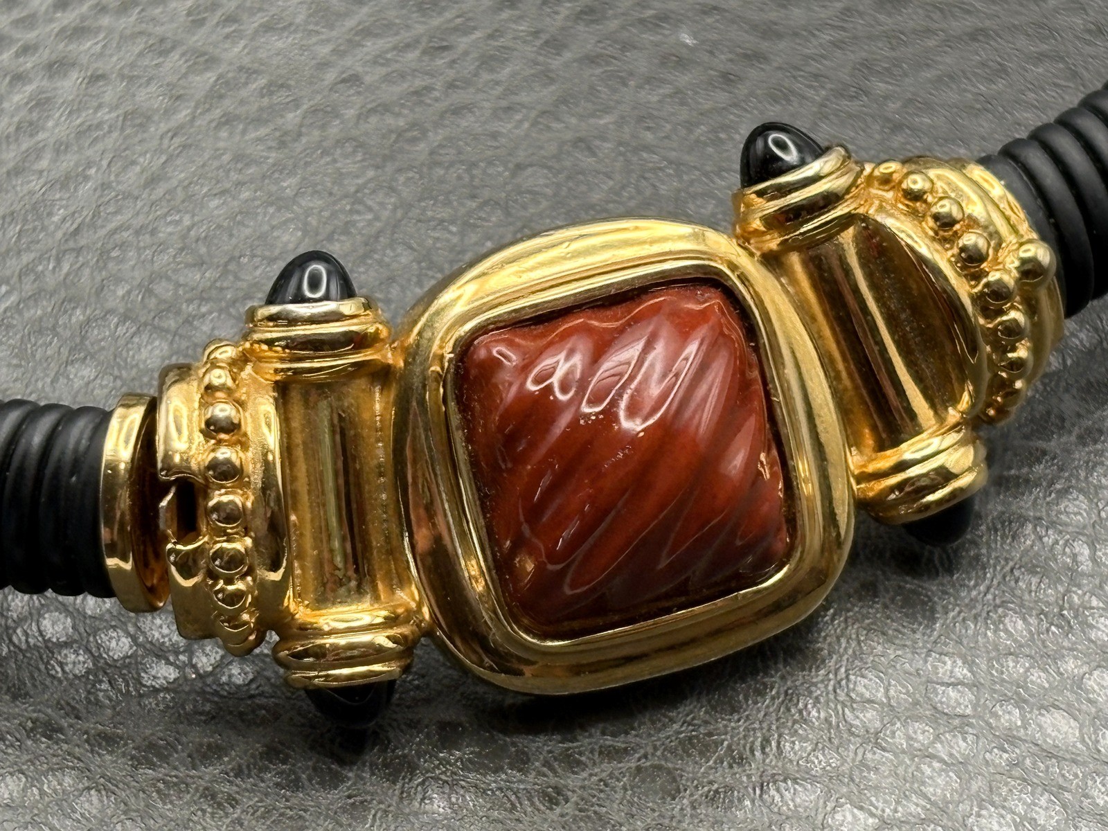 Francesca Romana 80s Vintage Etruscan Style Black Red Glass Omega Necklace 15”