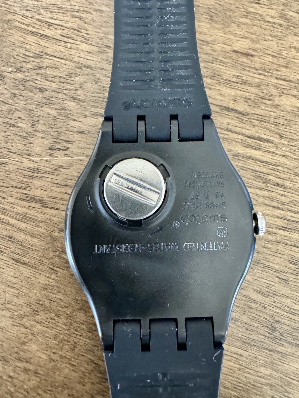 Swatch SUOB147 “Punti Gialli” Swiss Quartz Watch