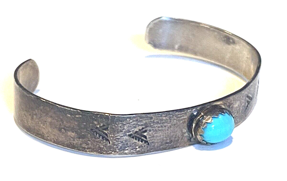 Fred Harvey NATIVE NAVAJO GERALDINE GOAT TURQUOISE STERLING Stamp Cuff Bracelet