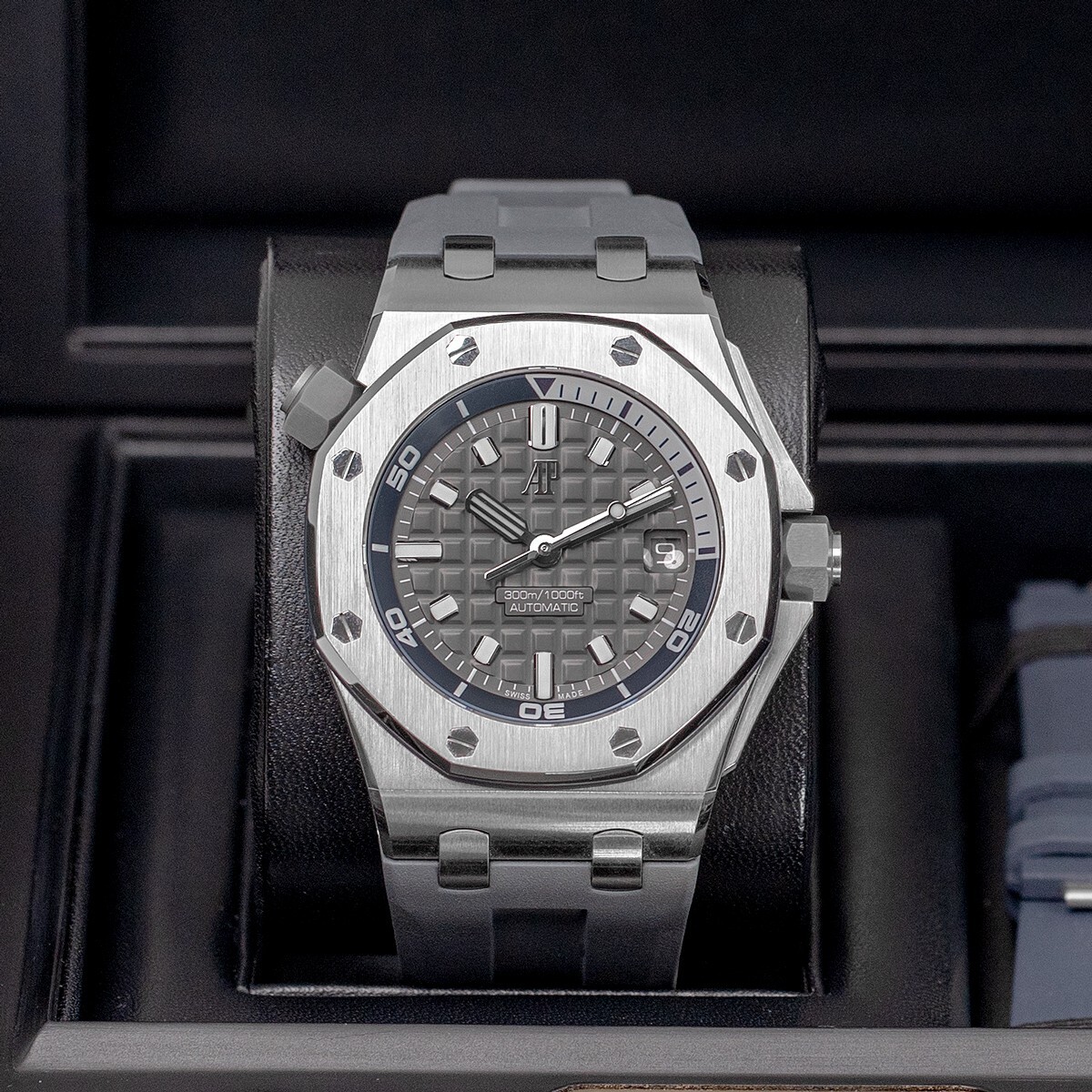 Audemars Piguet 15720ST.OO.A009CA.01 Royal Oak Offshore 42mm Grey Dial Watch
