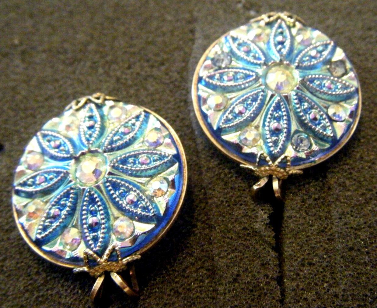Antique Hillcraft earrings iridescent opalescent glass Arora Borealis Rhines