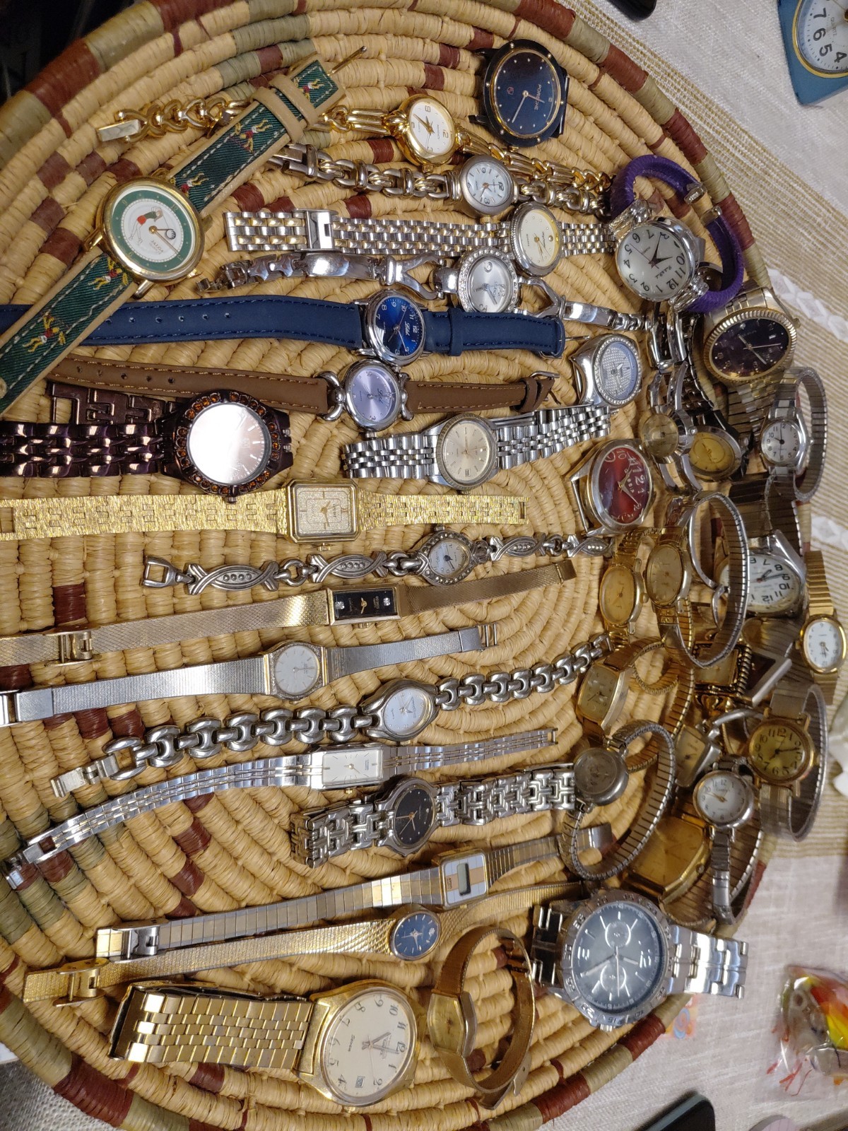 Watch Time Piece Wristwatch Lot Variety Citizen,timex,consort,seiko,armitron Etc
