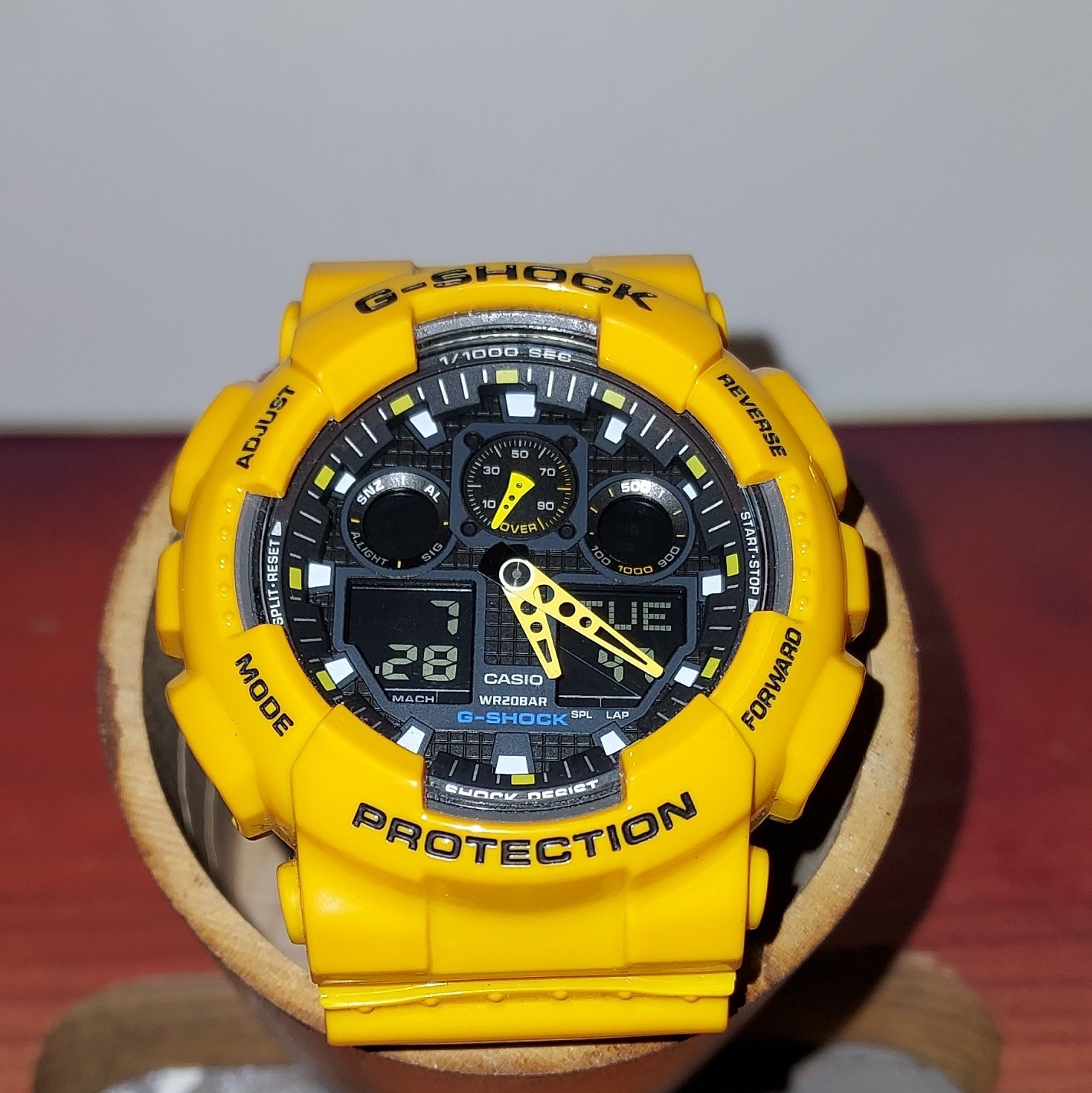Casio G-SHOCK GA-100A Yellow Analog-Digital Quartz Shock Resist 200m