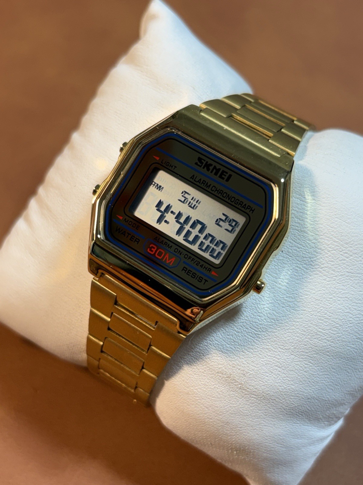Retro Design Skmei Digital Men Watch WR30M,Gold Tone,Chrono,Alarm,Runs
