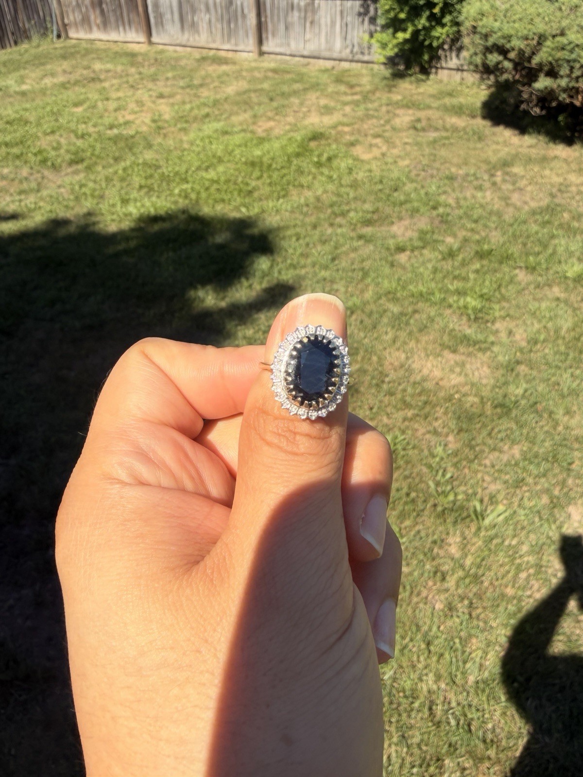10k Yellow & White Gold Black Spinel & Diamond Ring Size 8.
