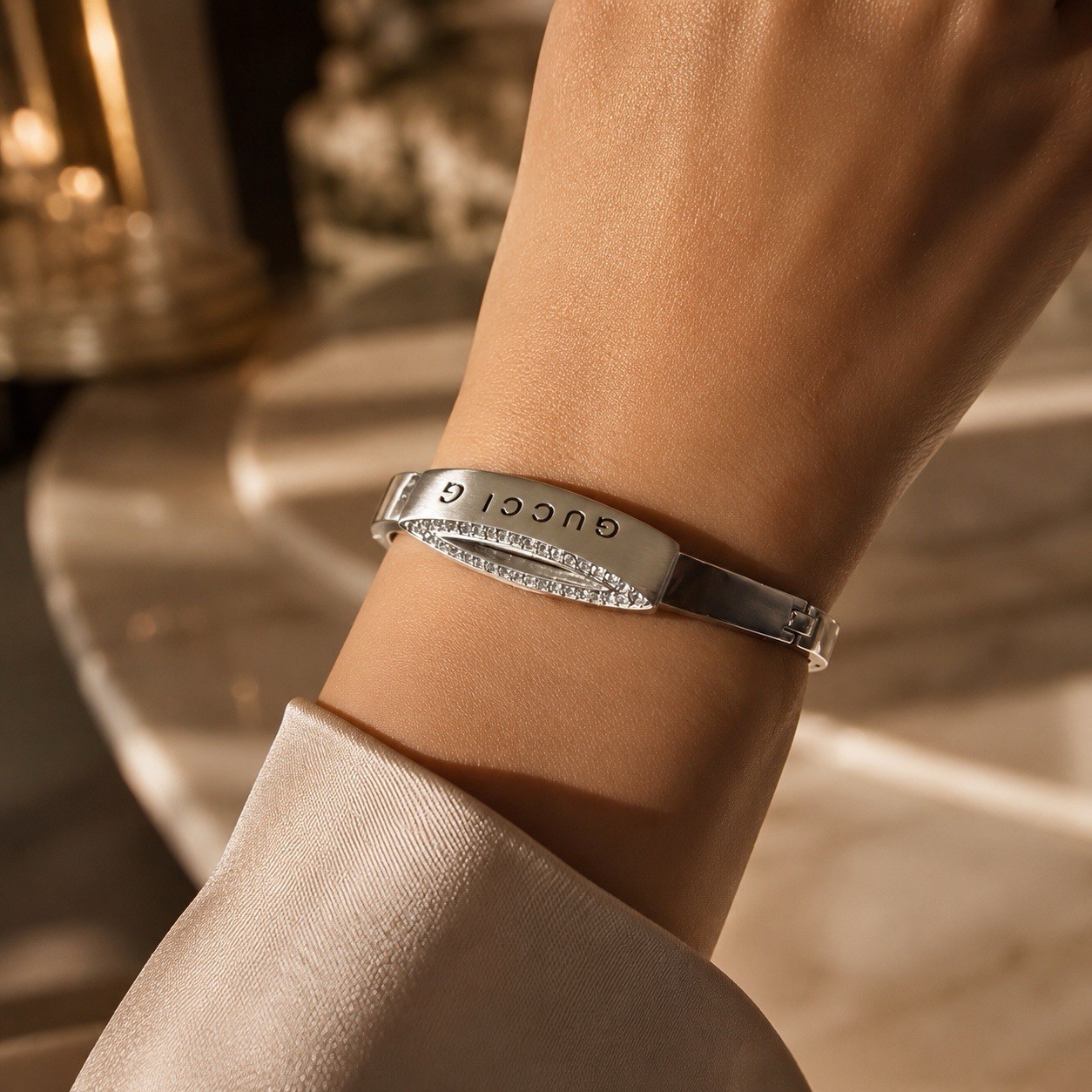 Silver Tone Crystal Hinged Bangle Bracelet Oval Cuff Sparkly Elegant