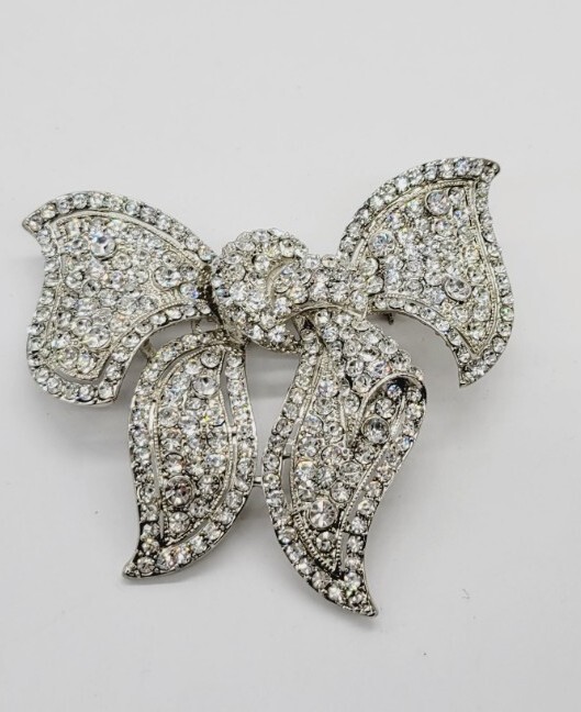 HUGE Ribbon Bow Crystal PAVE Silver tone Brooch Pin 3.75 in x 4 in Runway