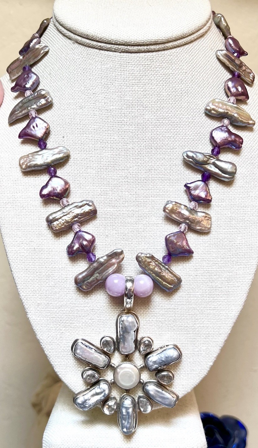 BEAUTIFUL Sterling Silver Purple, Blue, Silver Lustrous Pearl & Zircon Necklace