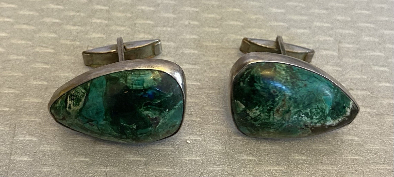 Vintage Israel 930 Silver Malachite Cufflinks Chunky Natural Green Stone