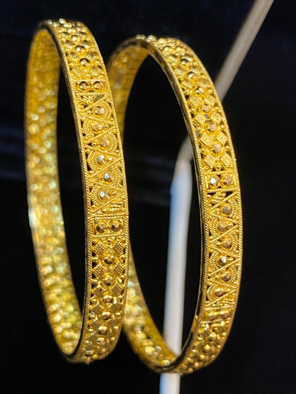 Classy Dubai Handmade 6.40MM Bangles Bracelet In 916 Solid 22K Yellow Gold