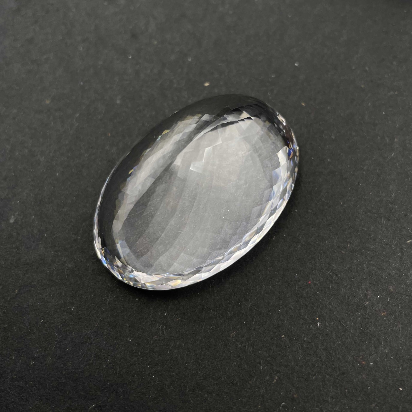 Natural Crystal Quartz Flawless Gemstone Oval Cut 29*39 MM 152 CT