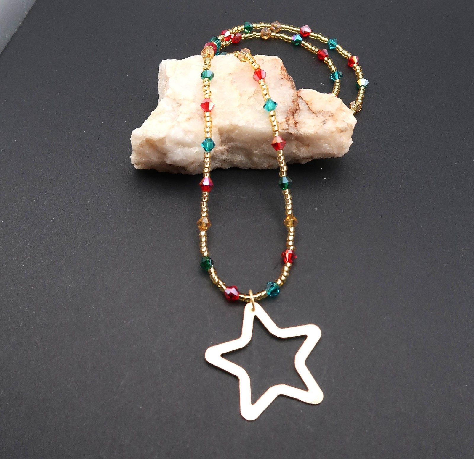 Brushed Gold Star Necklace with Red, Green & Gold Beaded Crystals – NEW