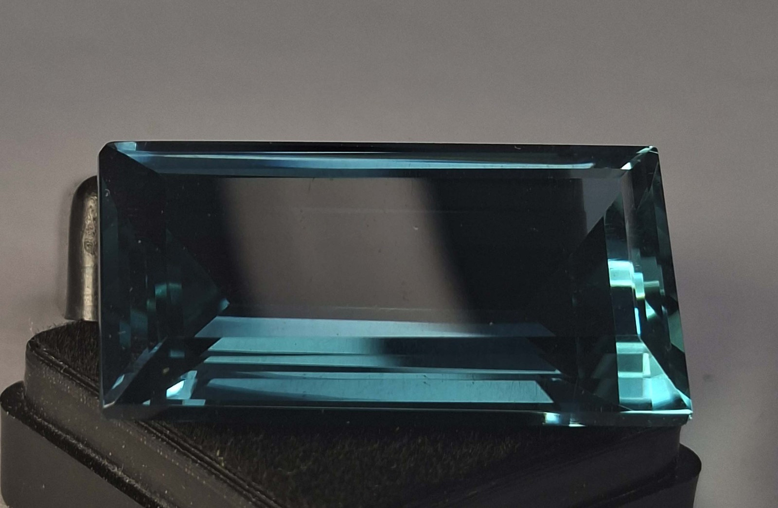 Natural Baguette Cut Tourmaline 44-46 Carat Certified Loose Gemstone TQ1740