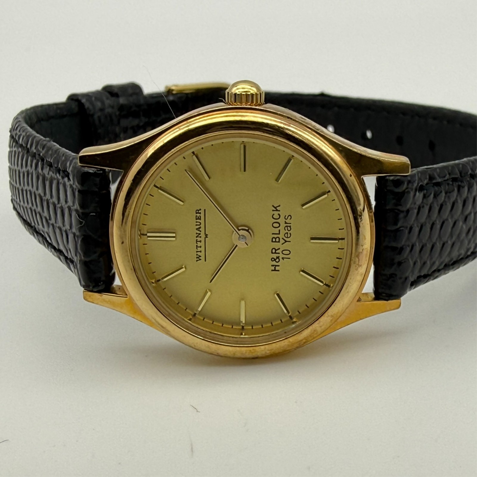 Women’s WITTNAUER Vintage H&R Block Employee 10 Years Gold Tone Quartz Watch