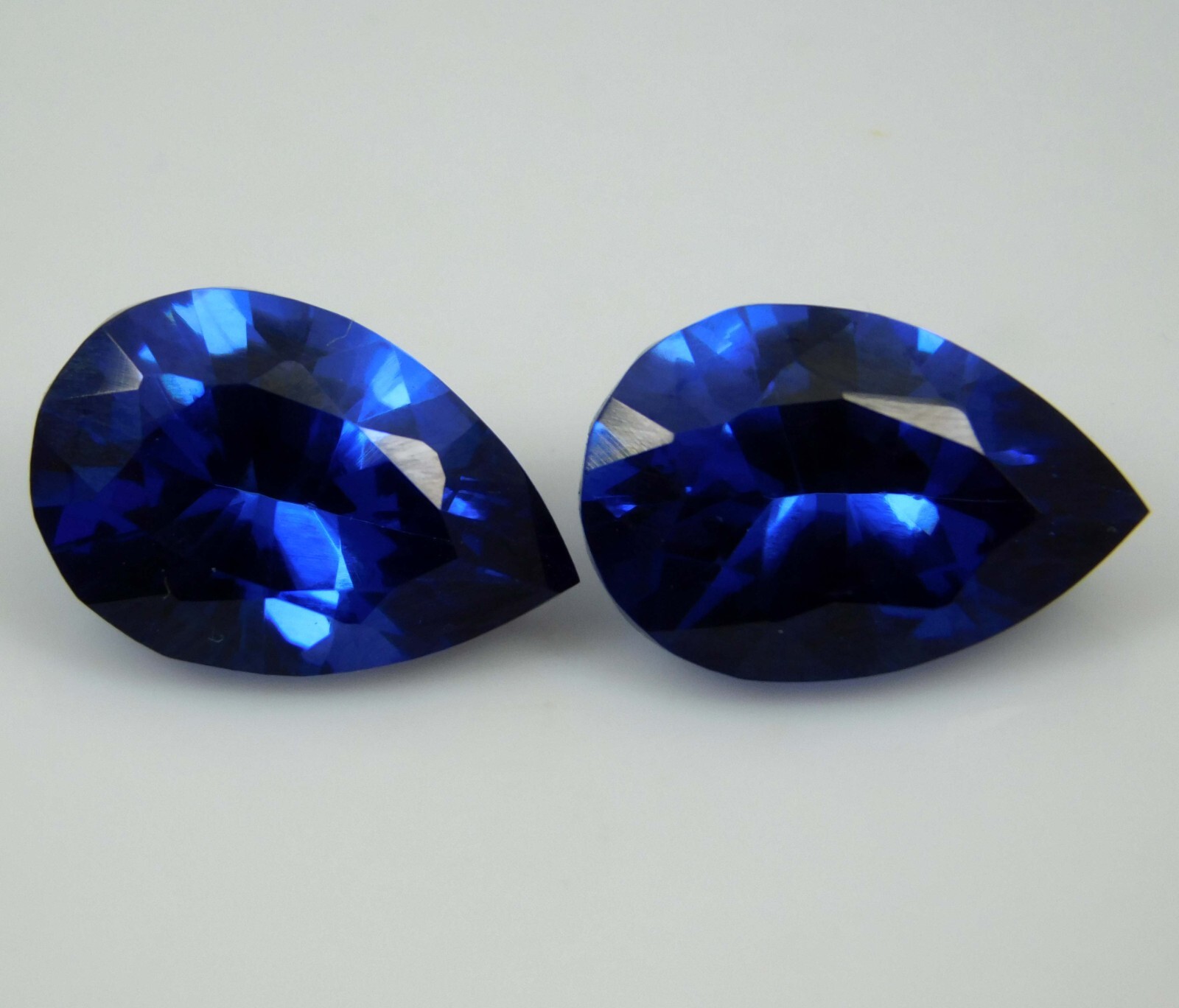 Natural Blue Sapphire 20.00 Ct Pair Certified Pear Cut Loose Gemstone