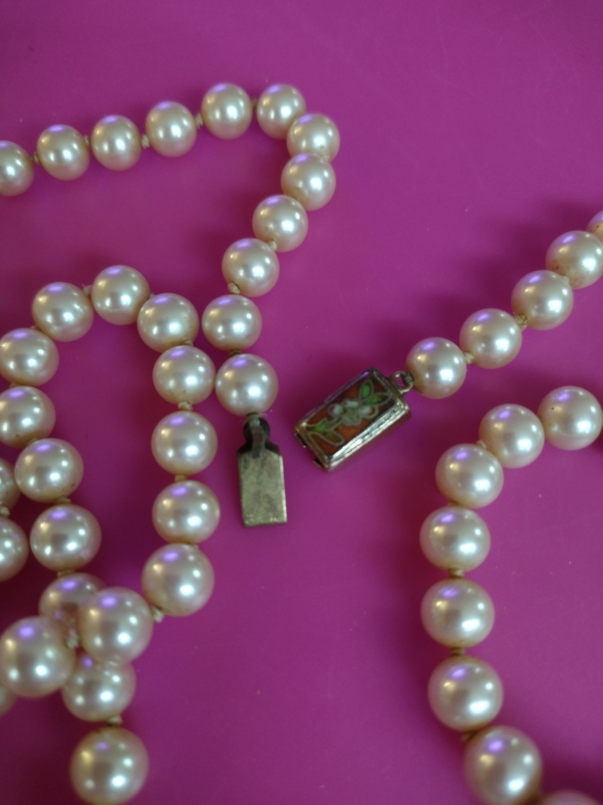 Vintage Cloisonne Clasp 36″ Faux Pearl Necklace