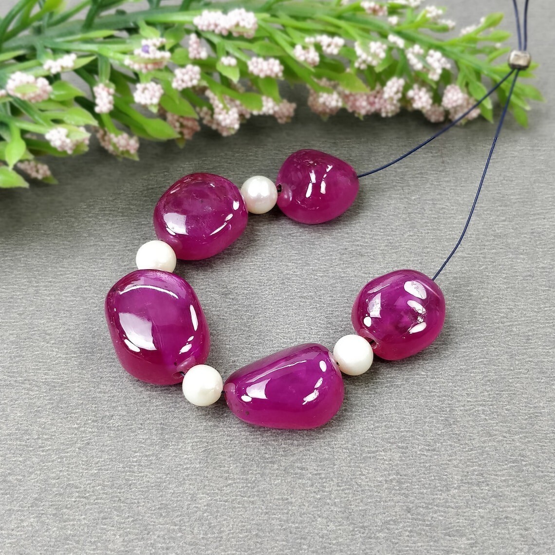 111.90cts Glass Filled Ruby Gems Uneven Cabochon Beads Tumbles 14*13mm-18*14mm