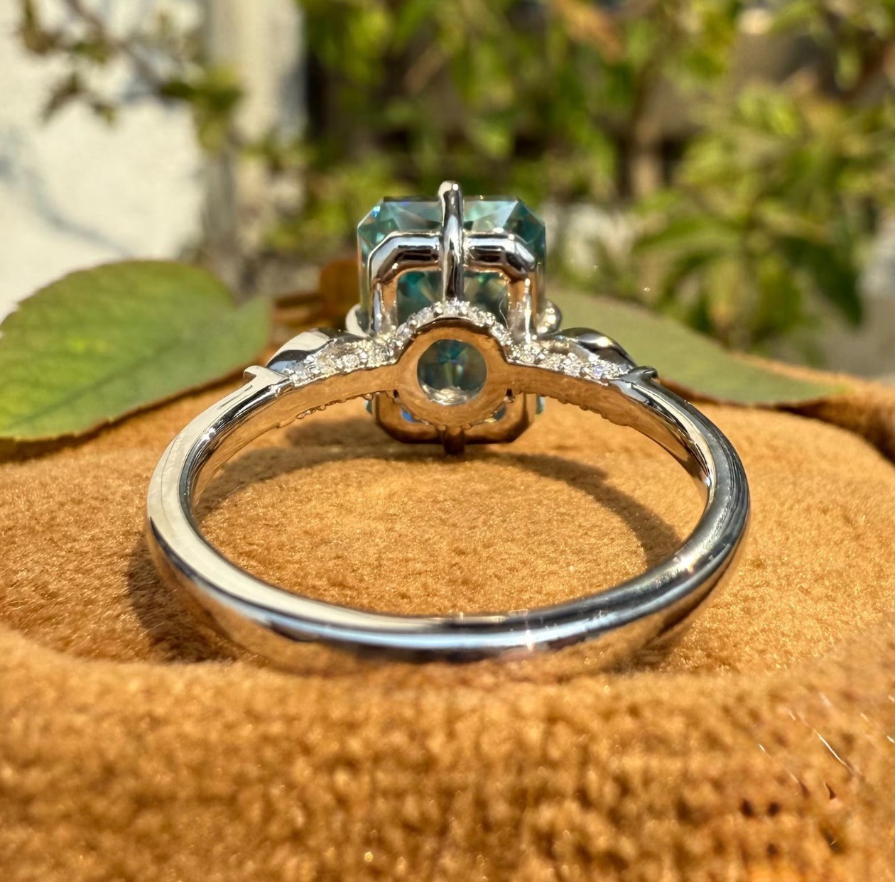 925 Silver, Blue Diamond Ring with Accents, Rare 14.30 Ct Certified Treated