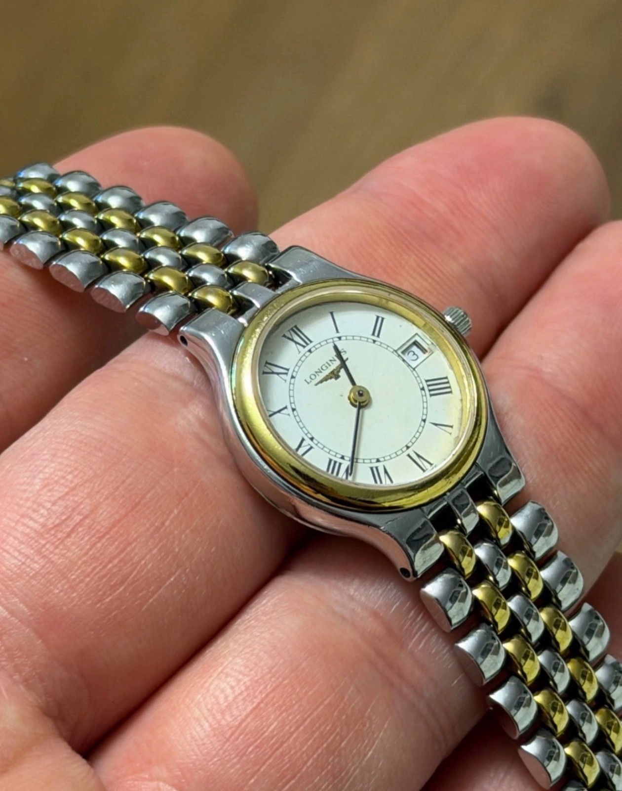 LONGINES Le Grande Classique L5.131.3 24MM LADIES Please Read The Description