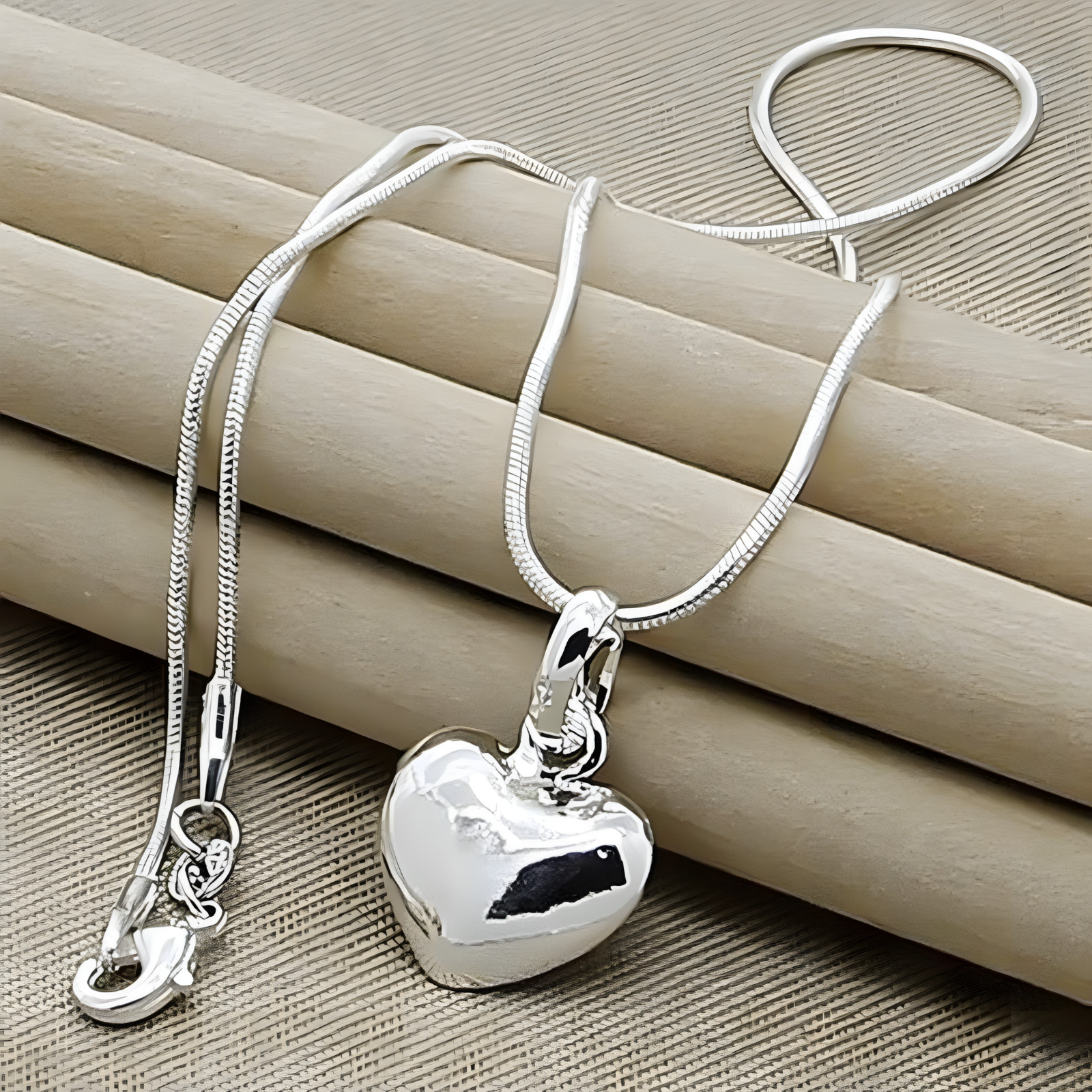925 Silver-Plated Heart Pendant Necklace Women – Cute & Romantic Snake Chain 872