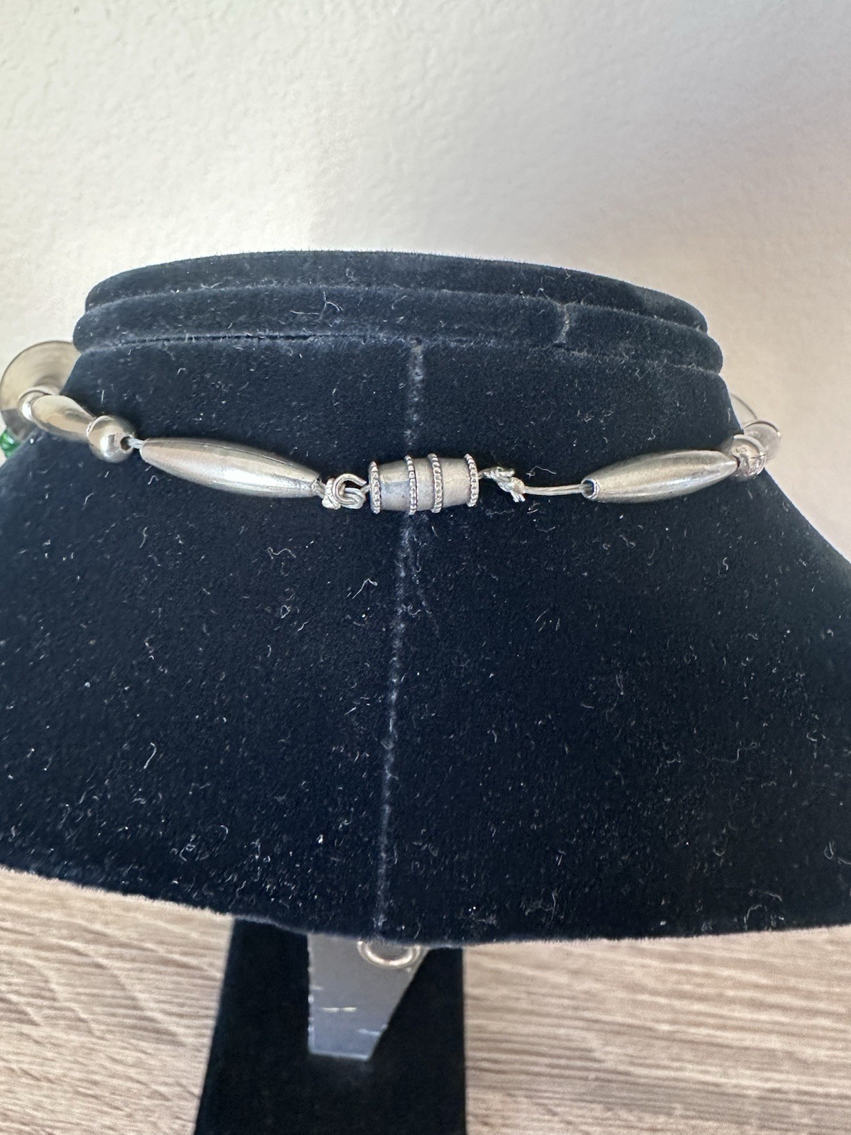 Vintage Southwestern Multi Strand Green Glass Seed Bead Necklace Silver Tone