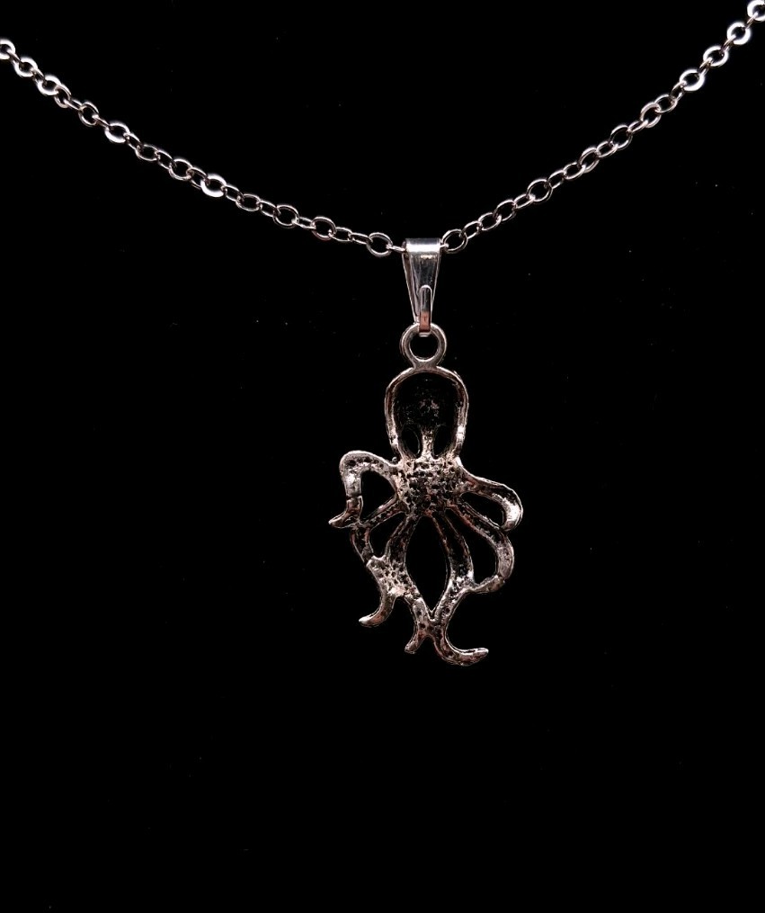 Octopus Pendant Necklace Women’s Fashion Jewelry Gift Beach Silvery Toned
