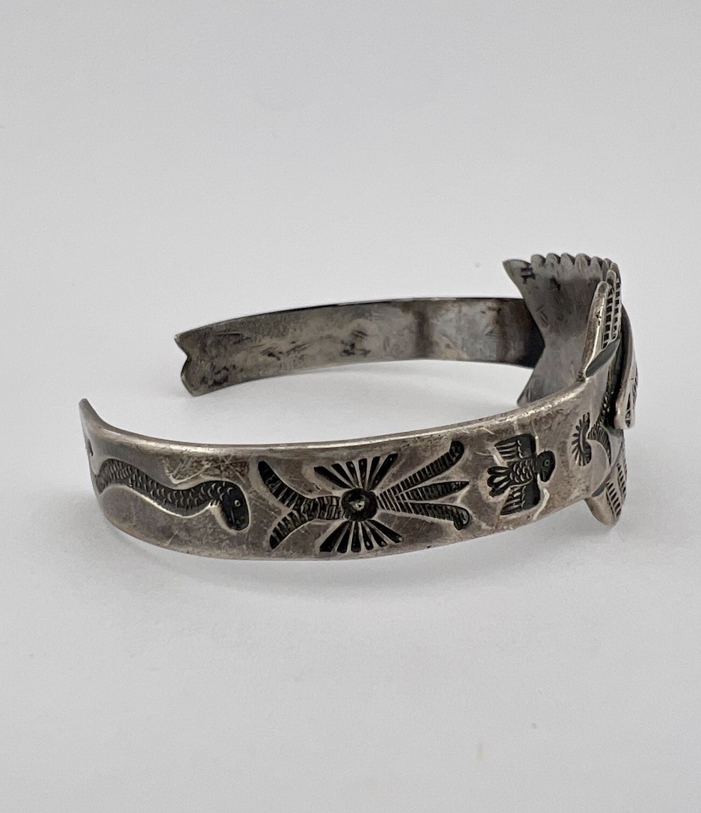 OLD 1940’s Fred Harvey Navajo Coin Silver Stamped Arrow Snake Cuff Bracelet