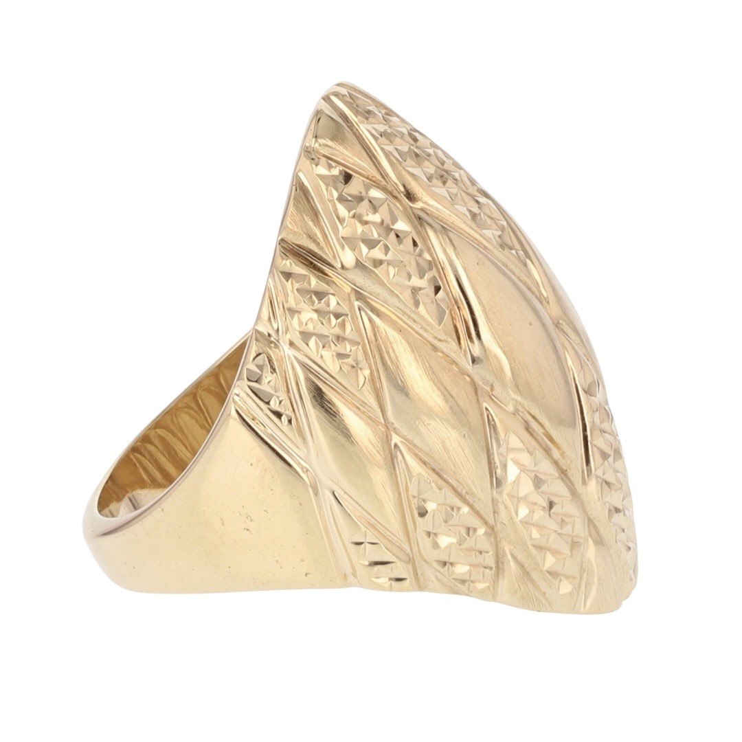 23.6mm Textured Quilted Pattern Dome Ring 10k Yellow Gold 4.40 Grams Size 5
