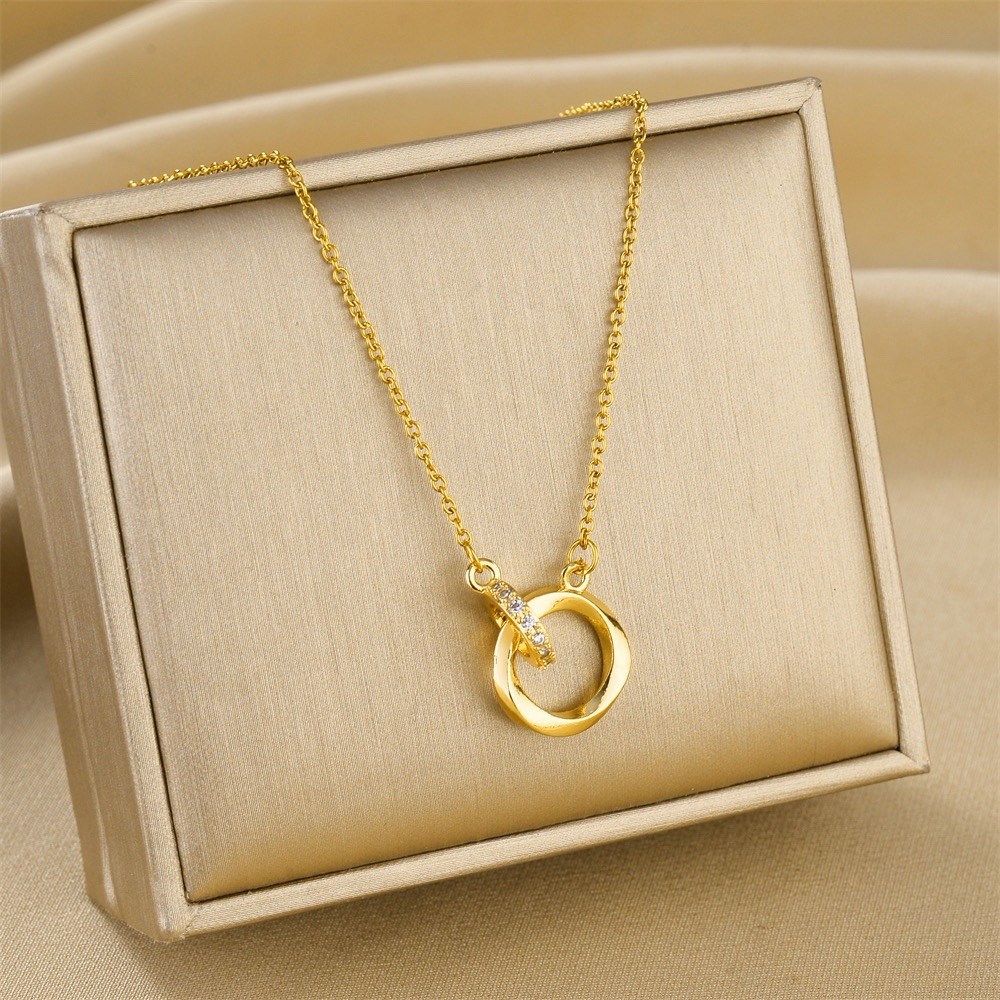 Gold Tone Round Double Circle Charm Pendant Necklace Metal Cable Chain No Stone