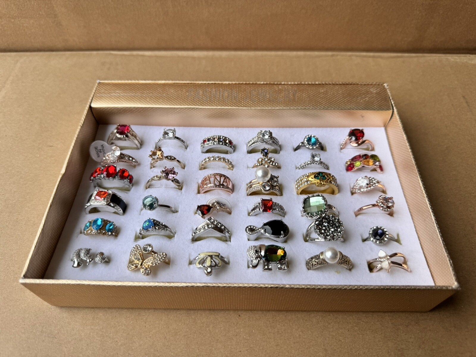 Wholesale Bulk Lot 36 pcs CUBIC ZIRCONIA Rings Women Fashion(Includes Ring case)