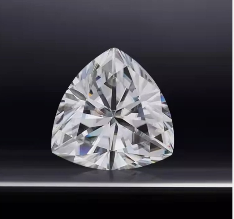 Lab-Grown Loose CVD Diamond 1 Pc Trillion 5 mm D Color IF Clarity Certified