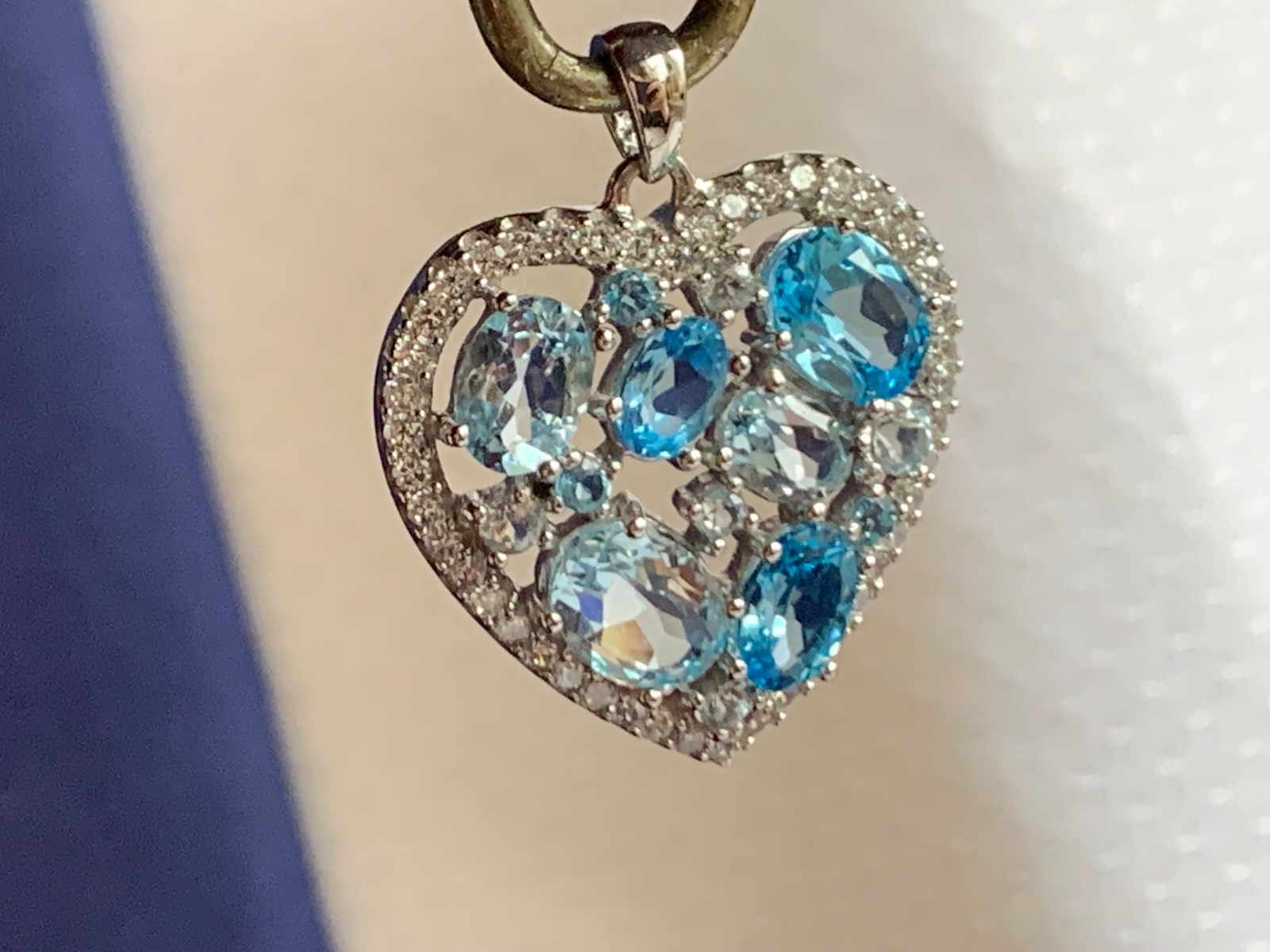 Sterling Silver Heart Pendant 5.46g Fine Jewelry Aquamarine Look Charm *READ*