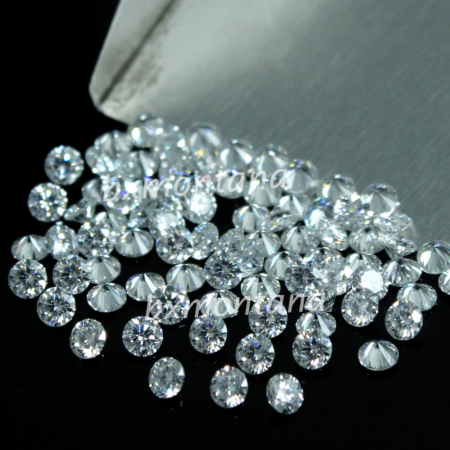 4.00 Ct+ Natural 0.90 MM Round Brilliant Cut D Color VVS1 White Diamond 1000 Pcs