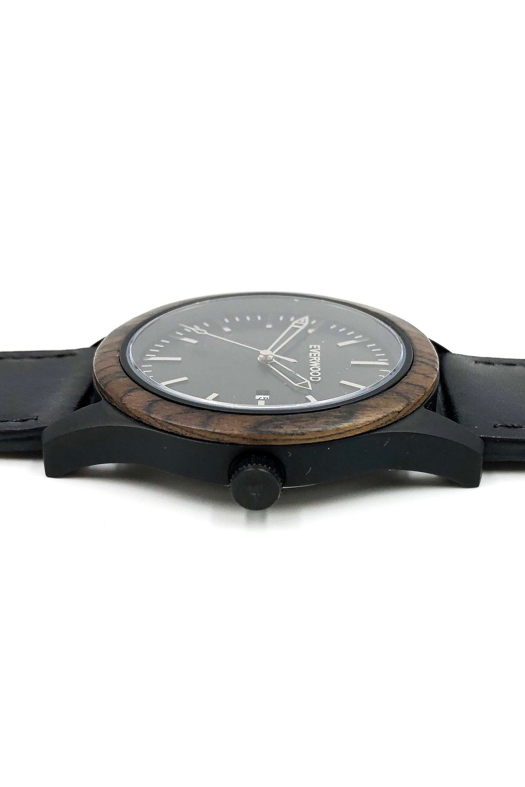 Inverness – Walnut & Black Leather