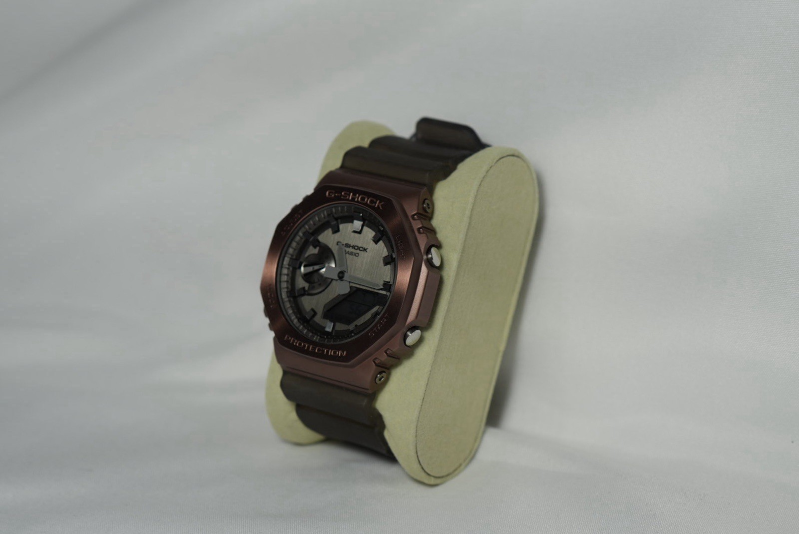 Casio G-Shock Analog-Digital Quartz Men’s Watch 200m Black Resin Strap