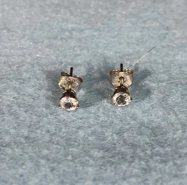 14k Gold Filled 4mm Sparkling White Topaz Stud Earrings