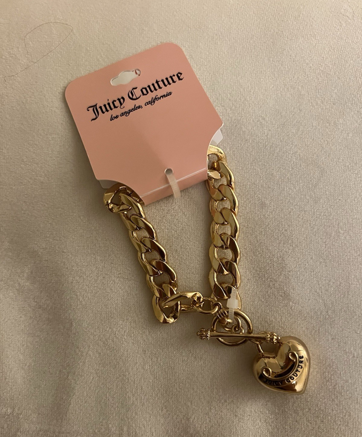 Juicy Couture Gold Tone Cuban Link Toggle Bracelet Heart Dangle Charm Signed